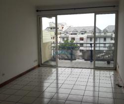 Appartement 3 pi&egrave;ce(s)  60 m2