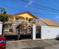 Maison / Villa Plus de 5 pi&egrave;ces  232 m ...