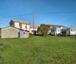 Propriété 5 pi&egrave;ce(s)  155 m2