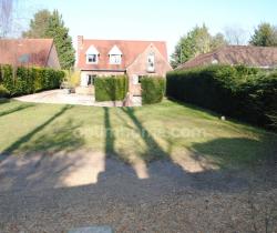 Maison / Villa Plus de 5 pi&egrave;ces  192 m ...