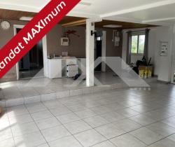 Maison / Villa 5 pi&egrave;ce(s)  150 m2