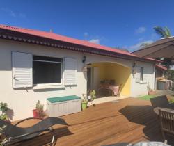 Maison / Villa 4 pi&egrave;ce(s)  90 m2