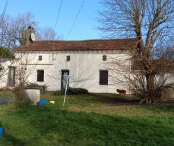 Maison / Villa 4 pi&egrave;ce(s)  104 m2