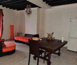 Maison / Villa 5 pi&egrave;ce(s)  156 m2
