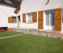 Maison / Villa 5 pi&egrave;ce(s)  158 m2