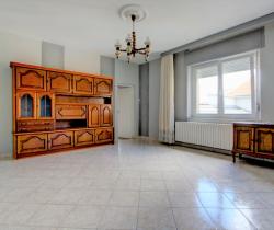 Maison / Villa Plus de 5 pi&egrave;ces  137 m ...