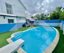 Maison / Villa 4 pi&egrave;ce(s)  140 m2