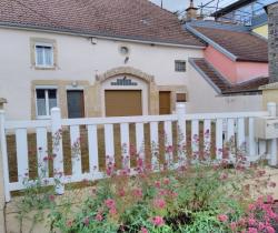Maison / Villa 4 pi&egrave;ce(s)  106 m2