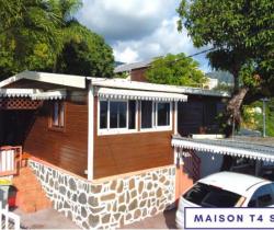 Maison / Villa 4 pi&egrave;ce(s)  100 m2