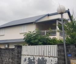 Maison / Villa 5 pi&egrave;ce(s)  180 m2