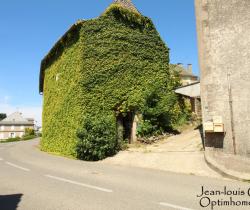 Maison / Villa 5 pi&egrave;ce(s)  131 m2
