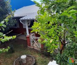 Maison / Villa 5 pi&egrave;ce(s)  74 m2