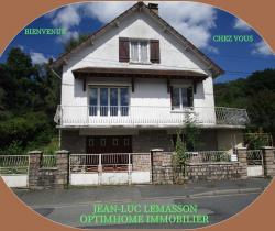 Maison / Villa 5 pi&egrave;ce(s)  102 m2