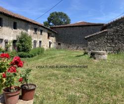 Maison / Villa 5 pi&egrave;ce(s)  130 m2