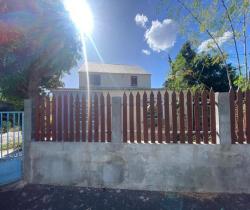 Maison / Villa 4 pi&egrave;ce(s)  120 m2