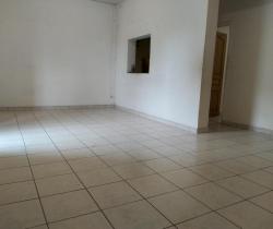 Maison / Villa 5 pi&egrave;ce(s)  127 m2