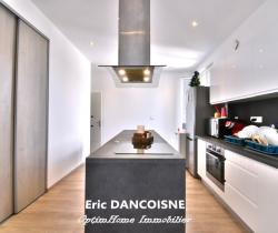 Appartement Plus de 5 pi&egrave;ces  125 m2