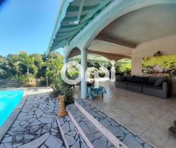 Maison / Villa Plus de 5 pi&egrave;ces  161 m ...