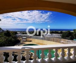 Maison / Villa 5 pi&egrave;ce(s)  115 m2