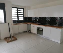Appartement 4 pi&egrave;ce(s)  106 m2