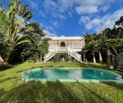 Maison / Villa Plus de 5 pi&egrave;ces  180 m ...