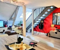Appartement 4 pi&egrave;ce(s)  105 m2