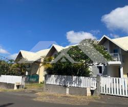 Appartement 4 pi&egrave;ce(s) 