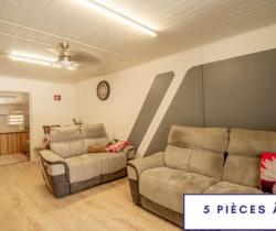 Maison / Villa 5 pi&egrave;ce(s)  103 m2