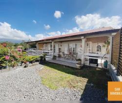 Maison / Villa 4 pi&egrave;ce(s)  96 m2