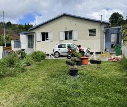 Maison / Villa 4 pi&egrave;ce(s)  79 m2