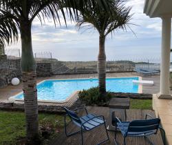 Maison / Villa 5 pi&egrave;ce(s)  215 m2