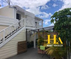 Maison / Villa 5 pi&egrave;ce(s)  161 m2