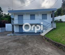 Maison / Villa 5 pi&egrave;ce(s)  117 m2