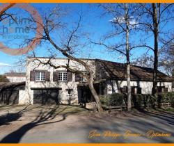 Maison / Villa Plus de 5 pi&egrave;ces  147 m ...