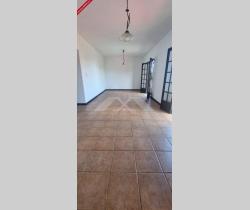 Local commercial 5 pi&egrave;ce(s) 