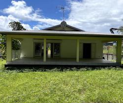 Maison / Villa 4 pi&egrave;ce(s)  128 m2