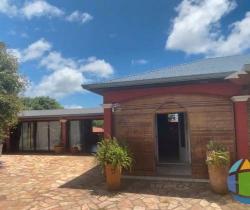 Maison / Villa Plus de 5 pi&egrave;ces  157 m ...