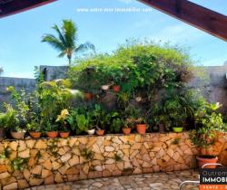 Maison / Villa  90 m2