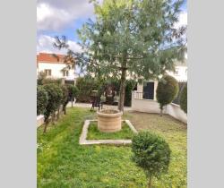 Appartement studio 95 m2