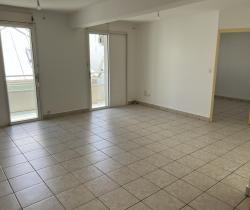 Appartement 4 pi&egrave;ce(s)  80 m2