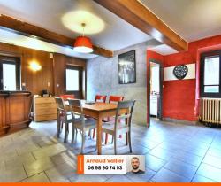 Maison / Villa 5 pi&egrave;ce(s)  135 m2