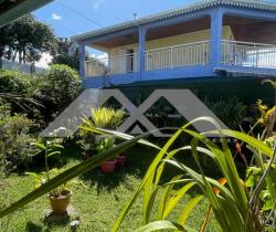 Maison / Villa 4 pi&egrave;ce(s)  127 m2