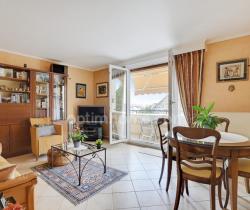 Appartement 3 pi&egrave;ce(s)  61 m2