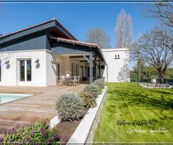 Maison / Villa Plus de 5 pi&egrave;ces  190 m ...