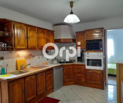 Maison / Villa 4 pi&egrave;ce(s)  100 m2