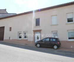 Maison / Villa Plus de 5 pi&egrave;ces  130 m ...