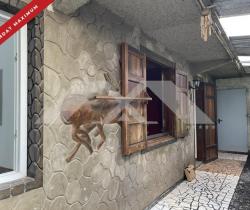 Maison / Villa Plus de 5 pi&egrave;ces  215 m ...