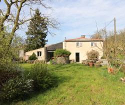 Maison / Villa 4 pi&egrave;ce(s)  89 m2