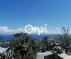 Maison / Villa 5 pi&egrave;ce(s)  160 m2