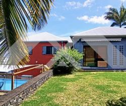 Maison / Villa 5 pi&egrave;ce(s)  145 m2